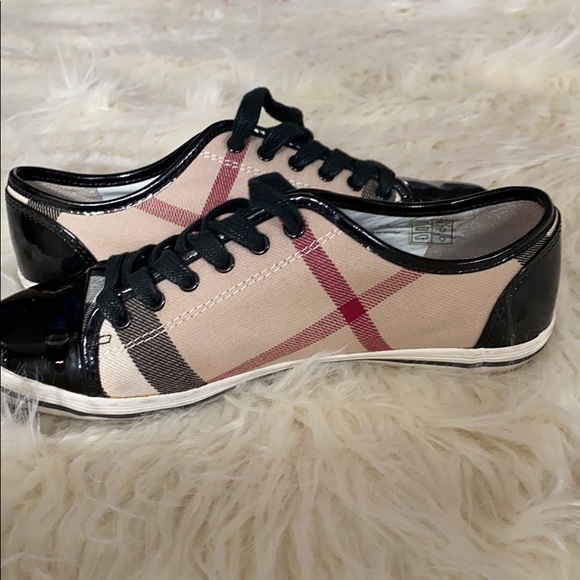 Burberry Nova Check sneakers size 5 - Picture 7 of 7